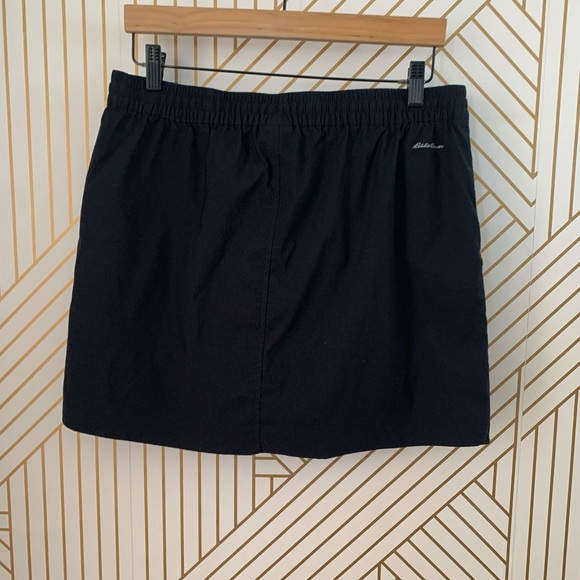 Eddie Bauer Skort cross over Wrap Skirt look drawstring waist built in shorts M - Picture 6 of 8